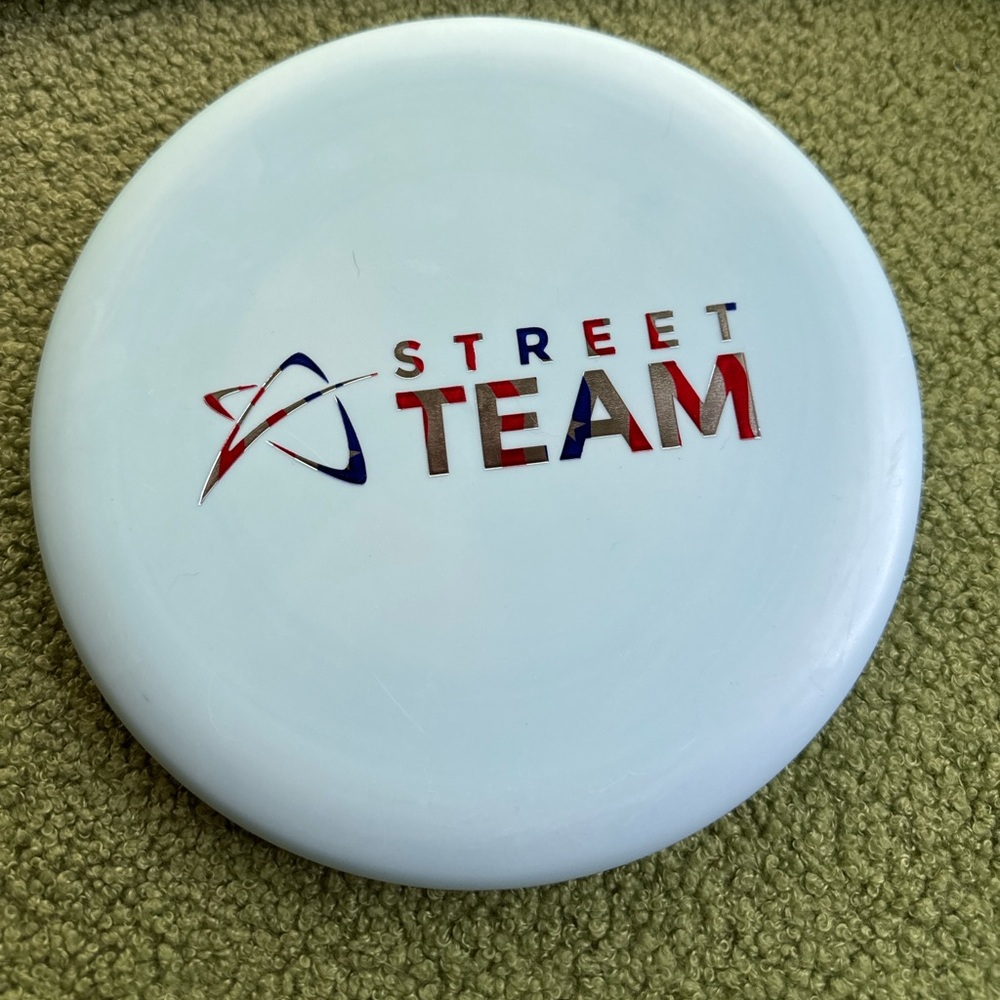 Prodigy Red White Blue Street Team Disc 174G PA3-3